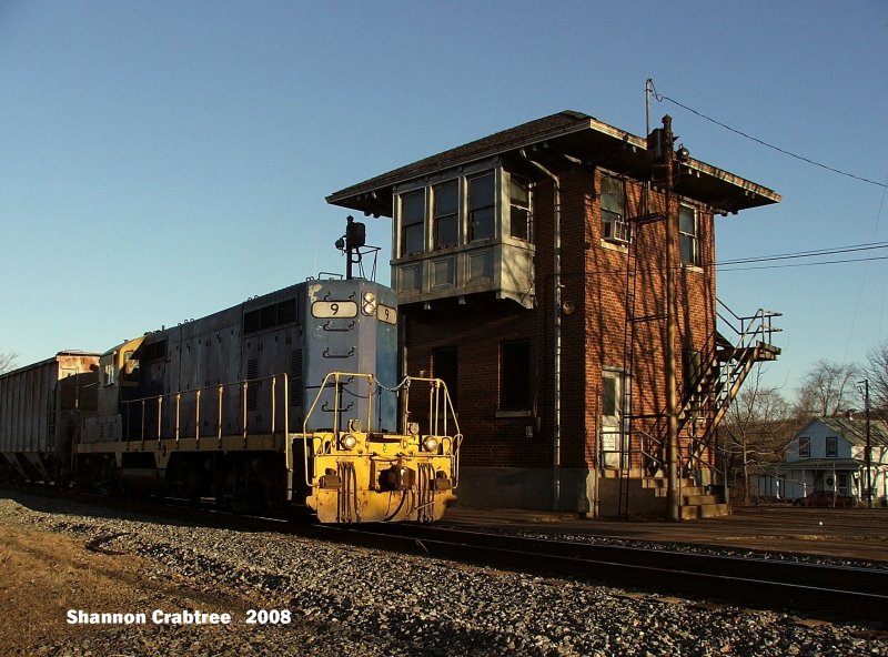 BB 9 heading by the Gordonsville Tower