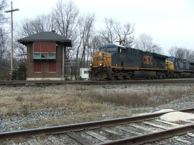 An westbound 150 car empty coal drag heads past HN tower in Doswell, VA.