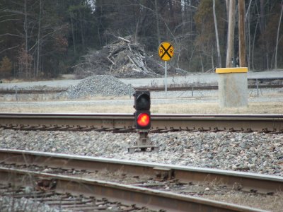 A dwarf signal at Doswell.