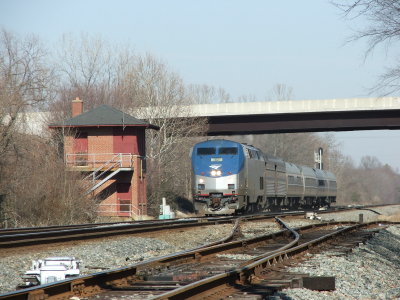 PO89 southbound passes the tower at Milford, VA