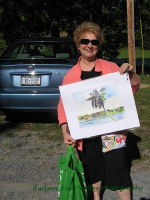 Happy Customer with their new piece of artwork IMG_0705001.jpg