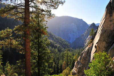 Yosemite view from the Panarama Trail