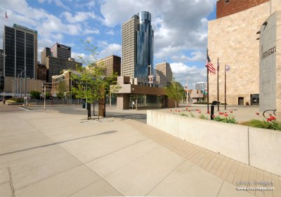 FreedomCenter1j.jpg