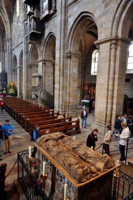 Thombs in Bamberg's Cathedral