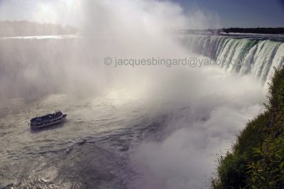The Mighty & Magestic Niagara.