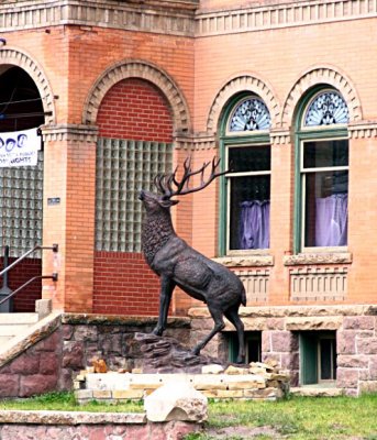 Ouray statue