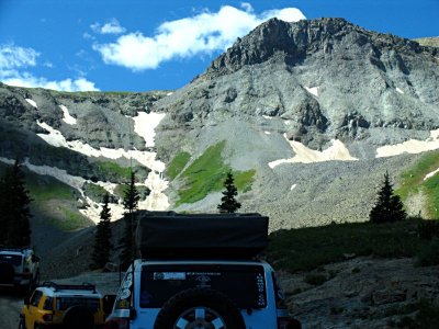 line of FJs on Imogene