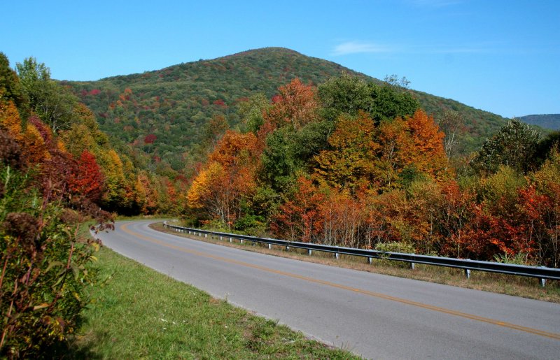Scenic Highway Fall Valley Rd tb10081c