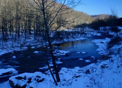 Contrasty Winter Cherry River RsPark Scene tb0209bdcr.jpg