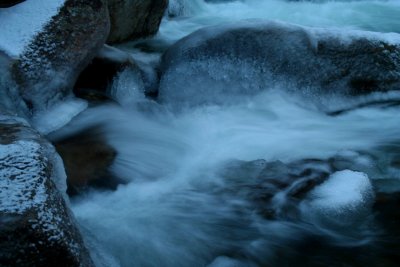 Lil Icy Swifts and Stones Scene tb0309rr.jpg
