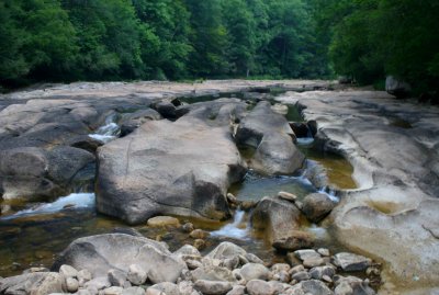 Low Water Scene Rocky Williams River tb0710yar.jpg