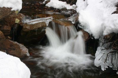 Converging Swiftwater thru Ice Snow and Stones tb0111lnr.jpg