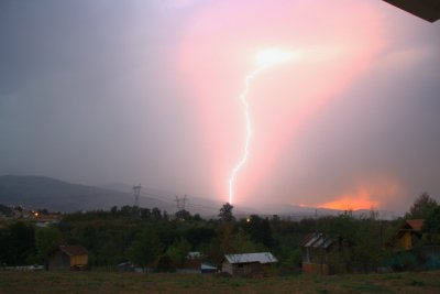 what here looks like fire is actualy sunset and heavy rain and lightning1.jpg