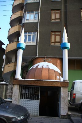 Ankara one of interesting mosques in the area.jpg