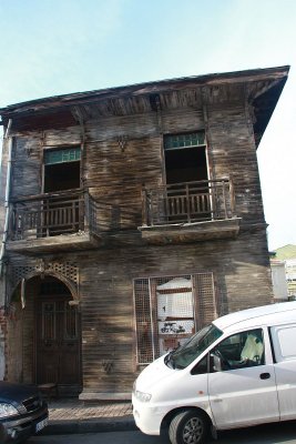 one of the old houses in Yesilkoy1.jpg