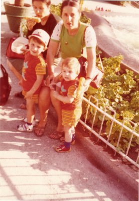 1976,Aunt Raziye, brother, me and aunt Sakire, Ankara, Genclik parki