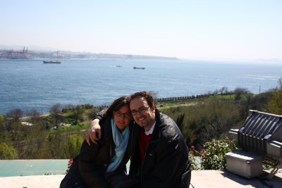 Benneth and Beatris 047.jpg Topkapi Palace, a view towards Marmara sea