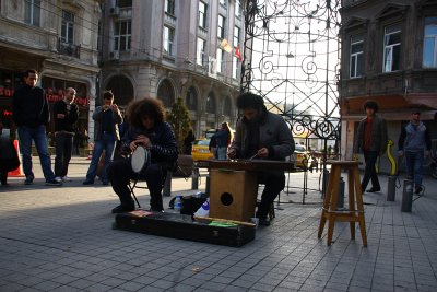 Benneth and Beatris 089.jpg Taksim, Street Musicans
