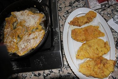 Turkey brest shnitzel and here are the firs ones out.jpg