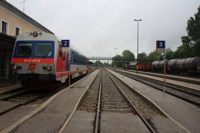 Osterreich Ried im Inn kreis 050 Train Station.jpg