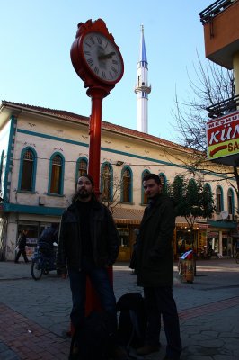 Hussam ve Ismail kuzulukta 007.jpg