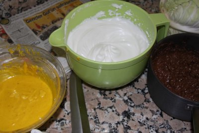 3 layer lemon cake1.jpg