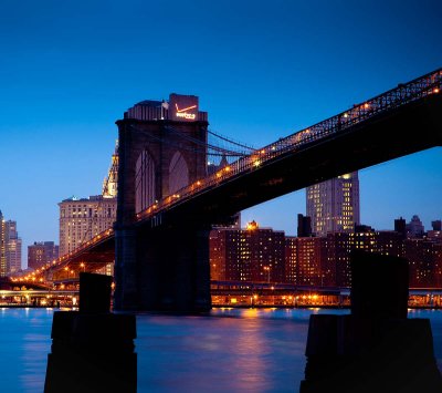 Brooklyn Bridge at dusk-3