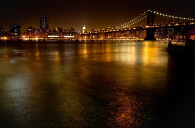 Manhattan Bridge at night
