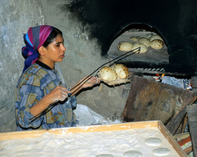 Egyptian Bread.jpg