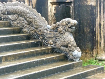 I came across this interesting dragon banister sculpture at the Citadel complex.