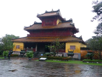 View of the Pavilion of Everlasting Clarity (Hien Lam Cac) situated at the center of Th Mieu's courtyard.