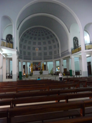 The simple domed alter of St Mary's Cathedral.