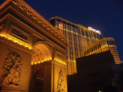 Next door to Paris and to l'Arc de Triomphe is Planet Hollywood.