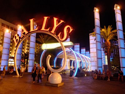 Spectacular entrance to Ballys Casino Resort from the strip.