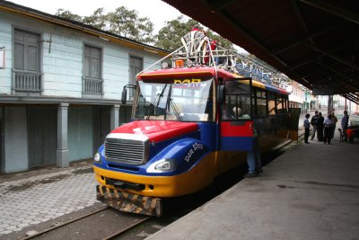 Front view of the Chiva Express at the Alaus train station.