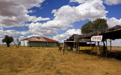 Outback Hilton