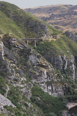 Through Taieri gorge 3