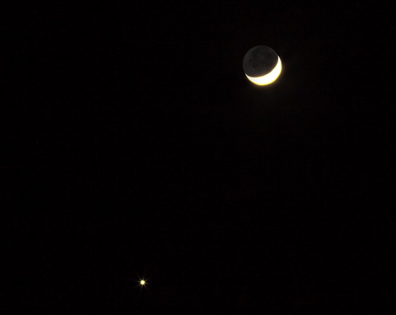 Moon/Venus.jpg