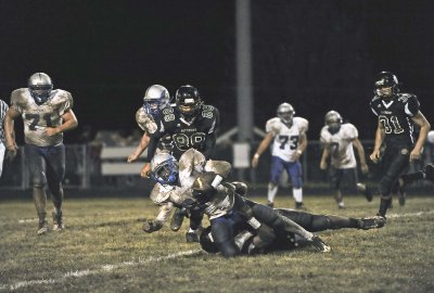 PHS FOOTBALL VS LEONARDTOWN 9/09