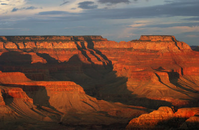 sunset rocks-Grand Canyon
