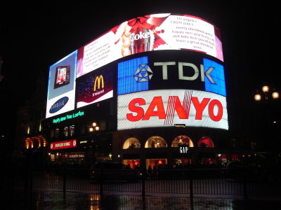 Piccadilly Circus.JPG