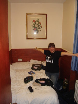 Our 'efficient' hotel room.JPG