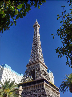 Eiffel Tower.jpg