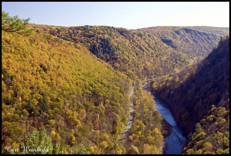 Colton Point south toward Leonard Harrison St Park