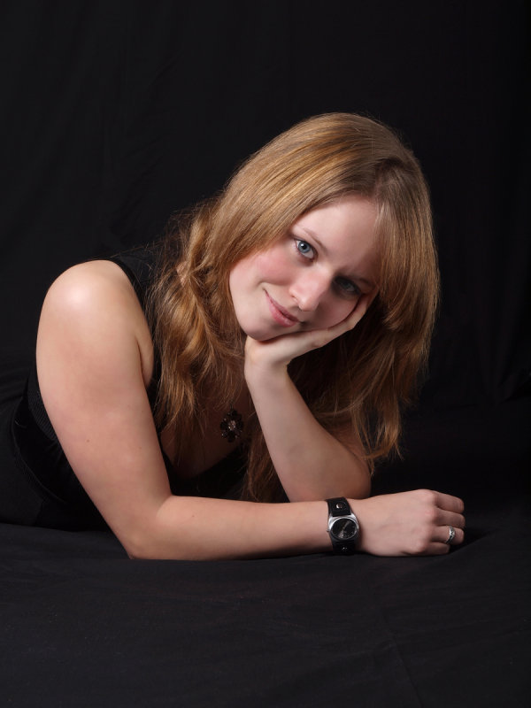 Tamara featherlight