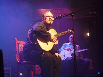 AcousticStrings200912.jpg