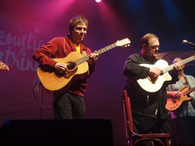AcousticStrings200915.jpg