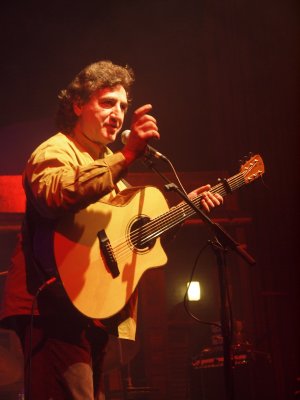 AcousticStrings200932.jpg