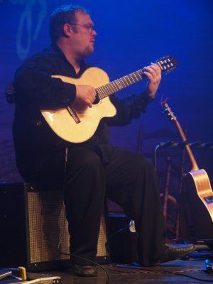 AcousticStrings200934.jpg