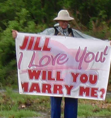 Uglyokie Proposes to our Texaslady.jpg